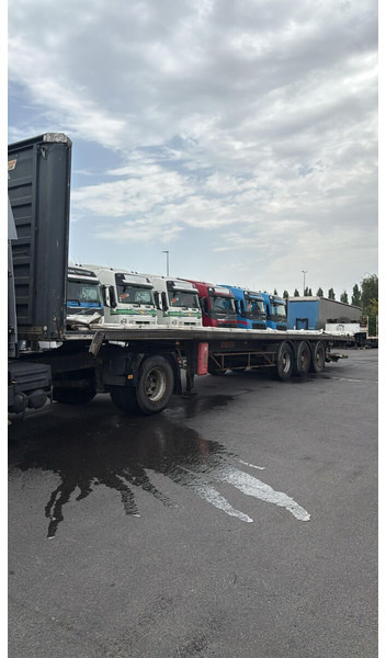 Fruehauf - Dropside/ Flatbed semi-trailer: picture 1 Fruehauf - Dropside/ Flatbed semi-trailer: picture 1