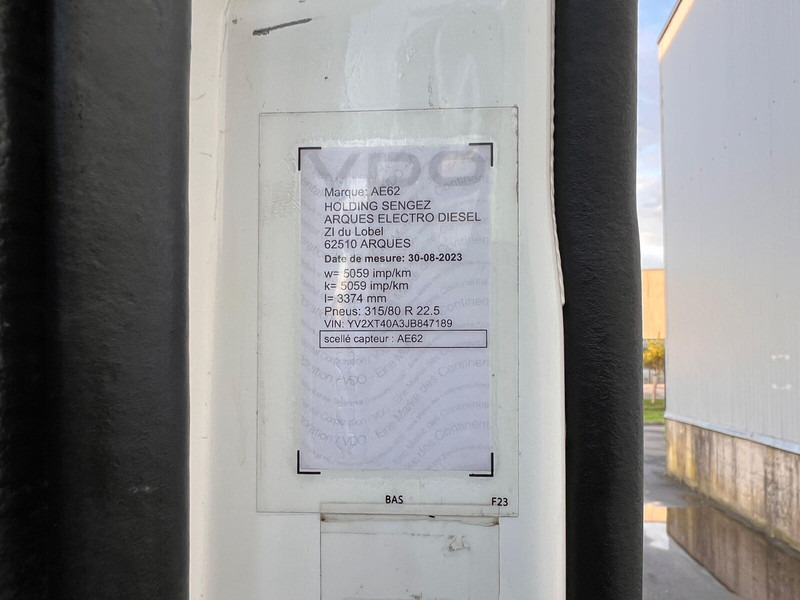 Tractor unit Volvo FM 500: picture 12