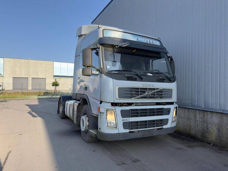 Volvo fm 330 - Tractor unit: picture 2 Volvo fm 330 - Tractor unit: picture 2