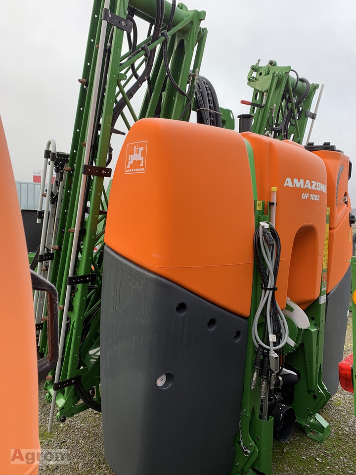 Amazone UF 1002 - Tractor mounted sprayer: picture 3 Amazone UF 1002 - Tractor mounted sprayer: picture 3