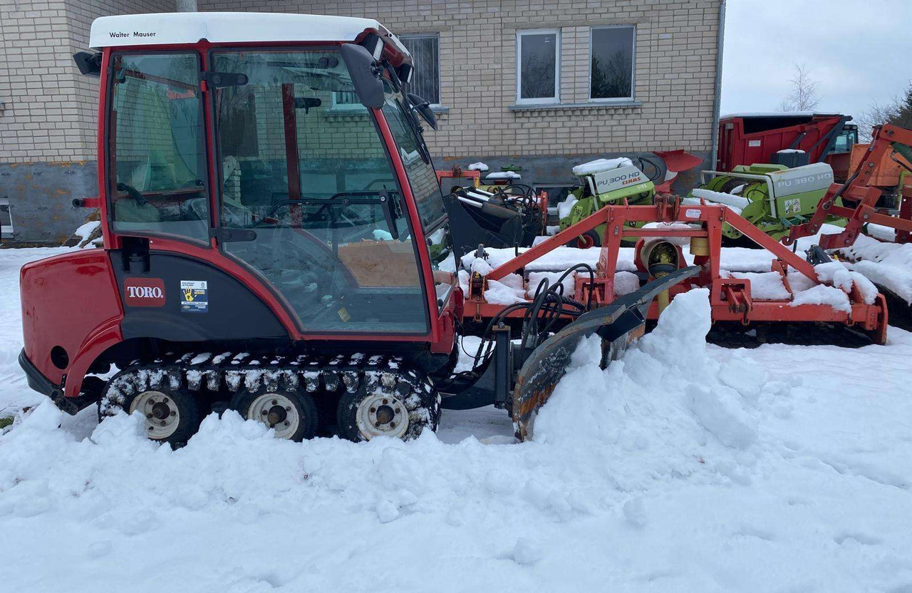 TORO Groundmaster 7200 - Farm tractor: picture 1 TORO Groundmaster 7200 - Farm tractor: picture 1