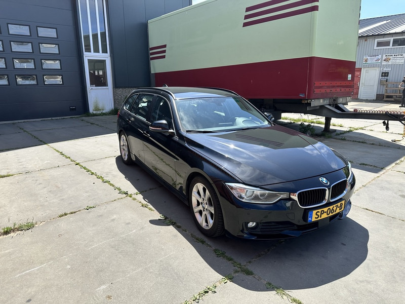 BMW 3 Serie 320d touring - Car: picture 2 BMW 3 Serie 320d touring - Car: picture 2