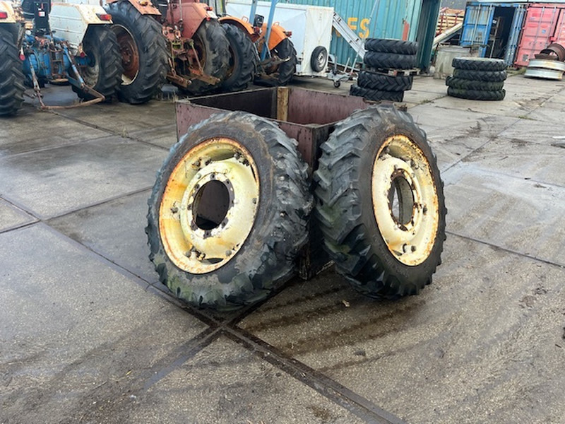 Firestone 11.2 R28 - Rim: picture 1 Firestone 11.2 R28 - Rim: picture 1