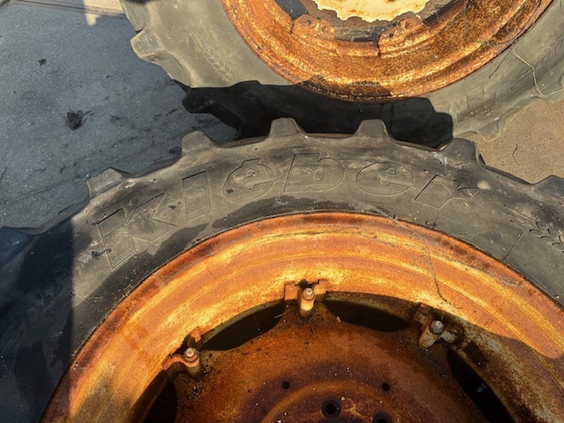 Kleber 460.85 R38 - Tire: picture 3 Kleber 460.85 R38 - Tire: picture 3