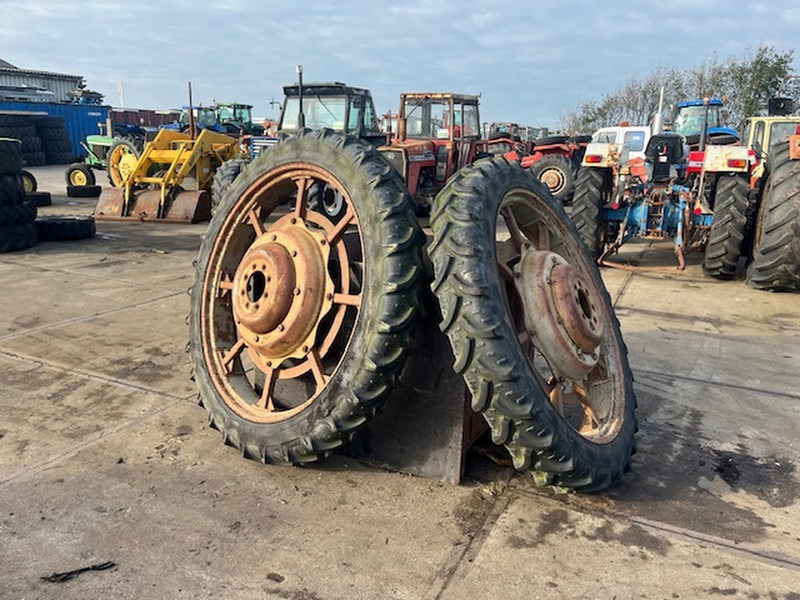 Tire Kleber 9.5 R38: picture 8