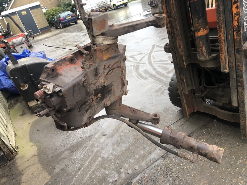 Fiat 80/90 serie nr 513197 - Spare parts: picture 3 Fiat 80/90 serie nr 513197 - Spare parts: picture 3