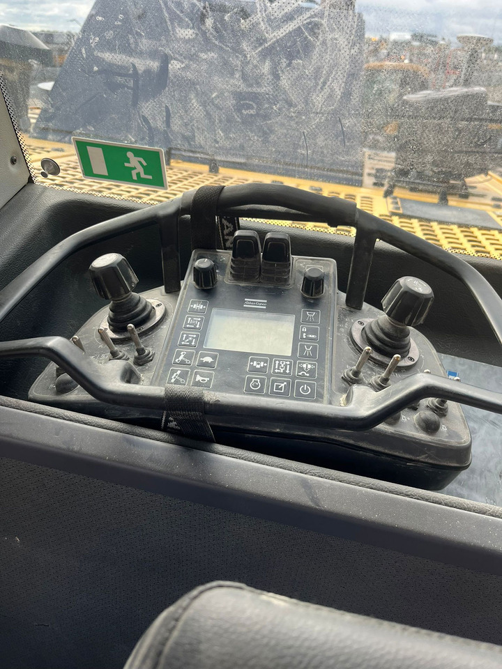 Atlas Copco SmartROC T35-11 - Drilling rig: picture 5 Atlas Copco SmartROC T35-11 - Drilling rig: picture 5