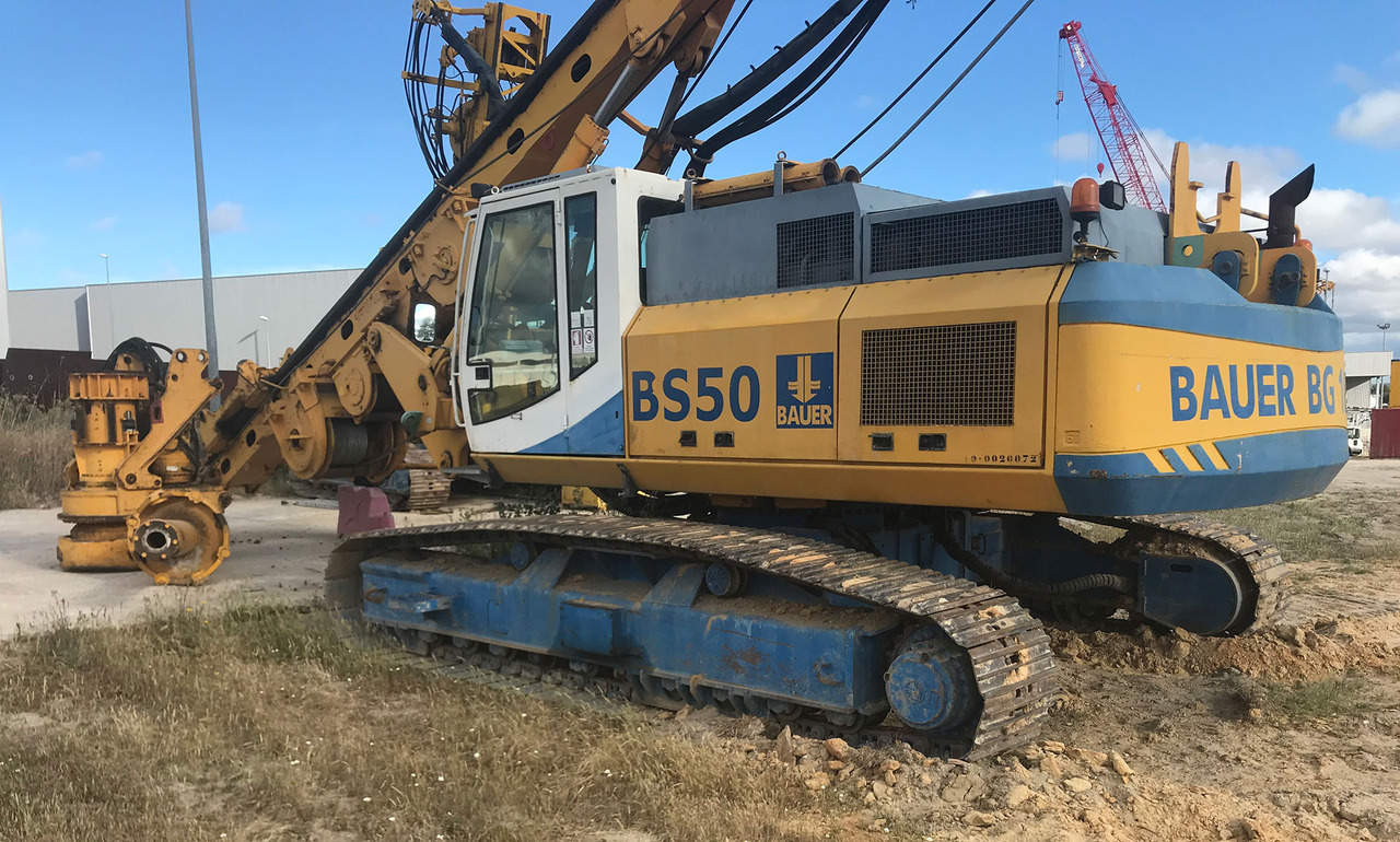 Bauer BG 18H - Pile driver: picture 1 Bauer BG 18H - Pile driver: picture 1