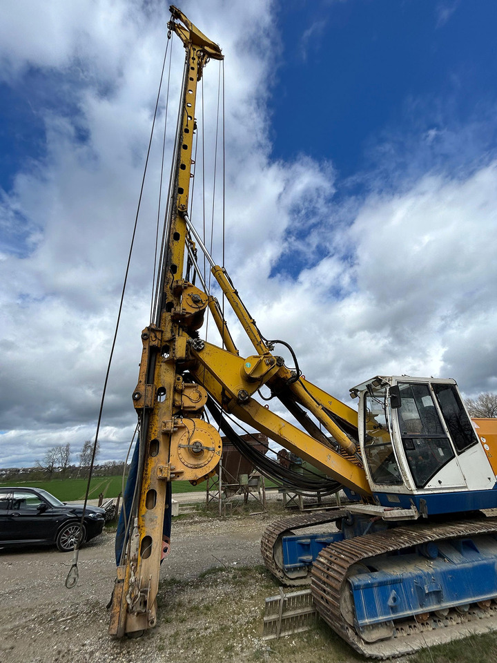 Bauer BG 20H - Pile driver: picture 3 Bauer BG 20H - Pile driver: picture 3