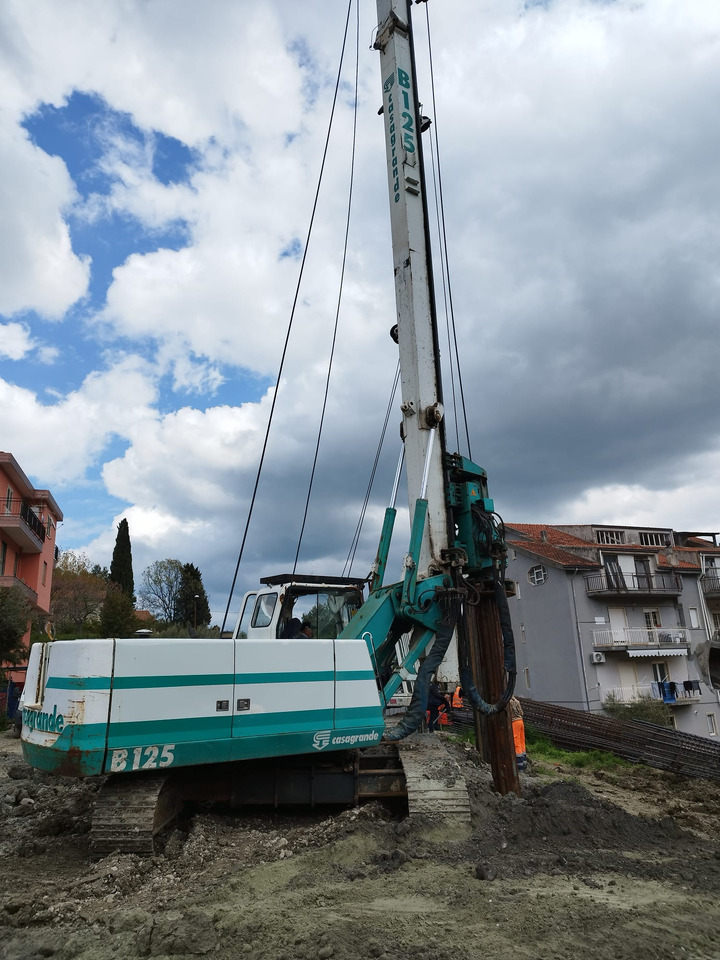 Casagrande B125 - Pile driver: picture 4 Casagrande B125 - Pile driver: picture 4