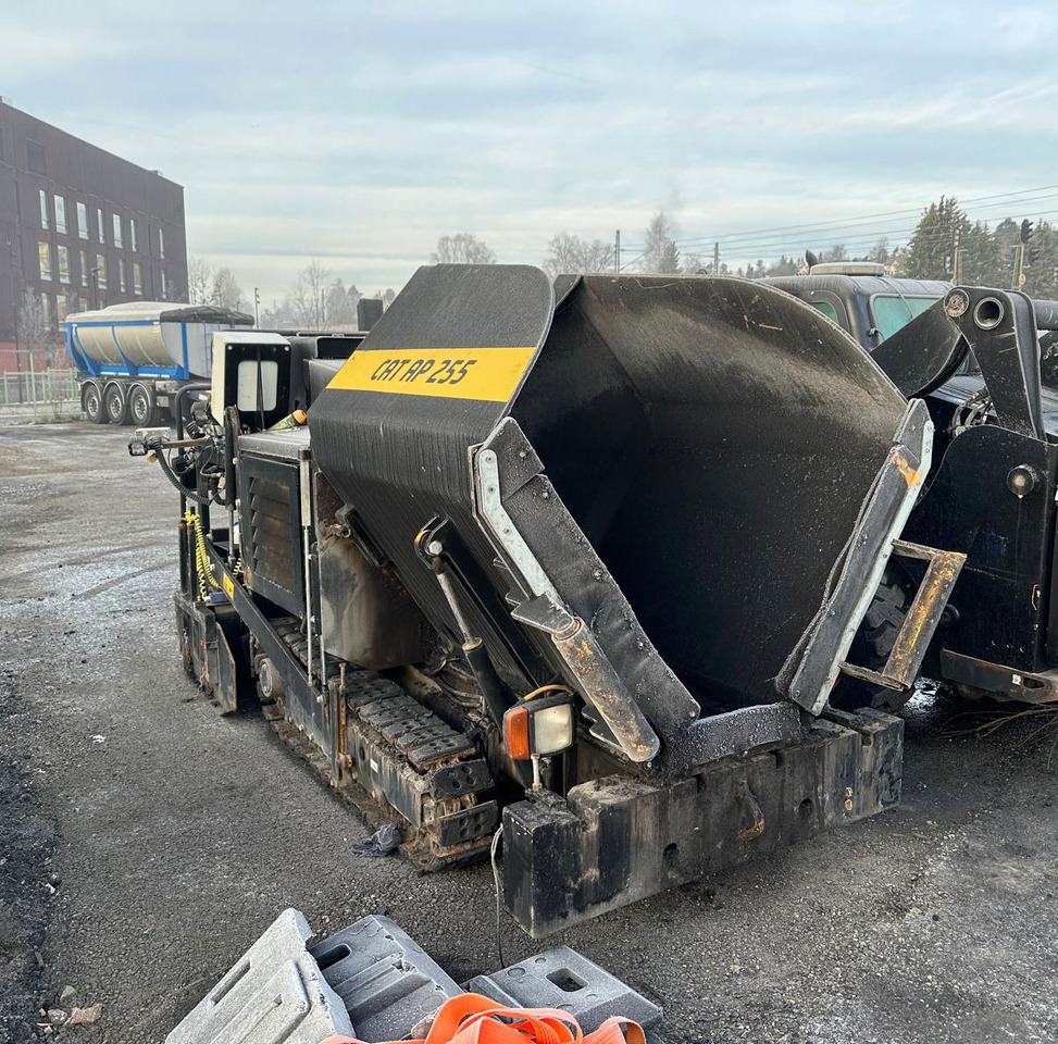 Caterpillar AP255 - Asphalt paver: picture 4 Caterpillar AP255 - Asphalt paver: picture 4