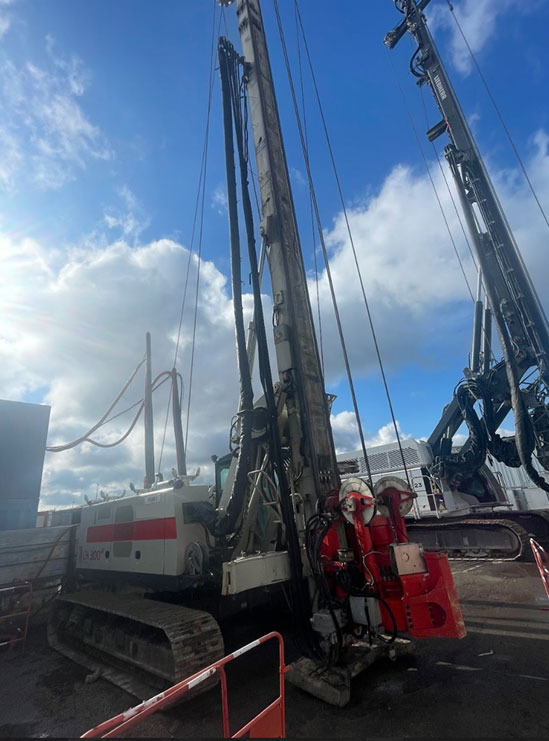 Comacchio CH 300 - Pile driver: picture 4 Comacchio CH 300 - Pile driver: picture 4