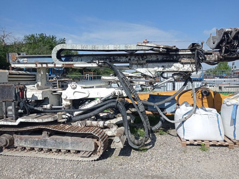 Comacchio MC 800 - Pile driver: picture 3 Comacchio MC 800 - Pile driver: picture 3