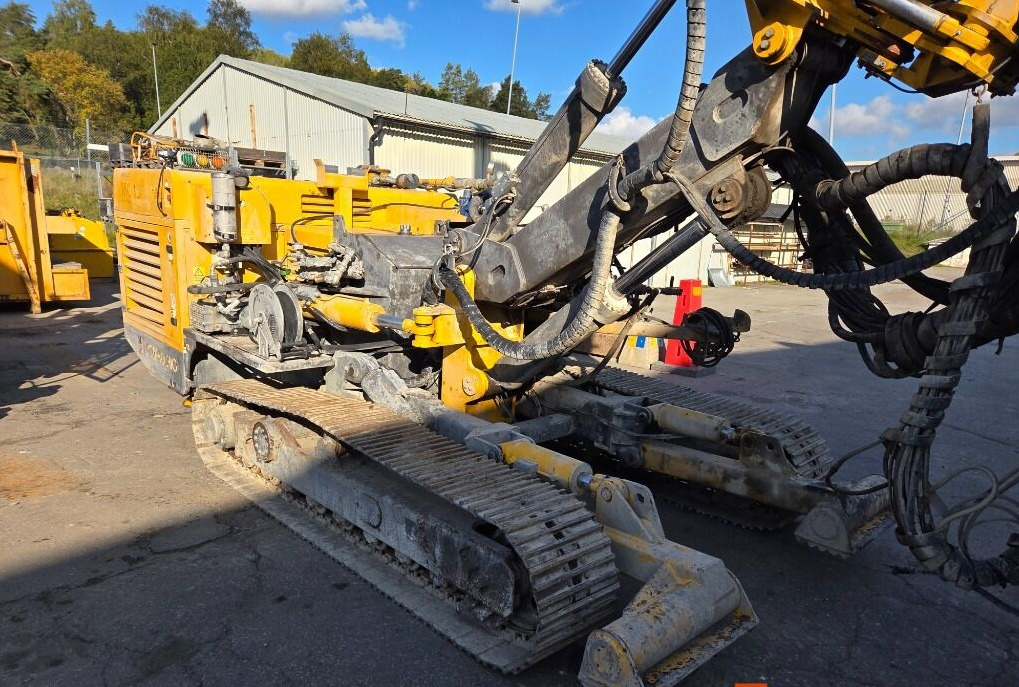 Comacchio MC15HT - Pile driver: picture 4 Comacchio MC15HT - Pile driver: picture 4