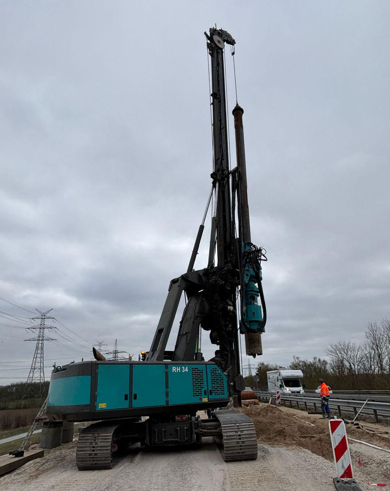 Delmag RH34 - Pile driver: picture 4 Delmag RH34 - Pile driver: picture 4