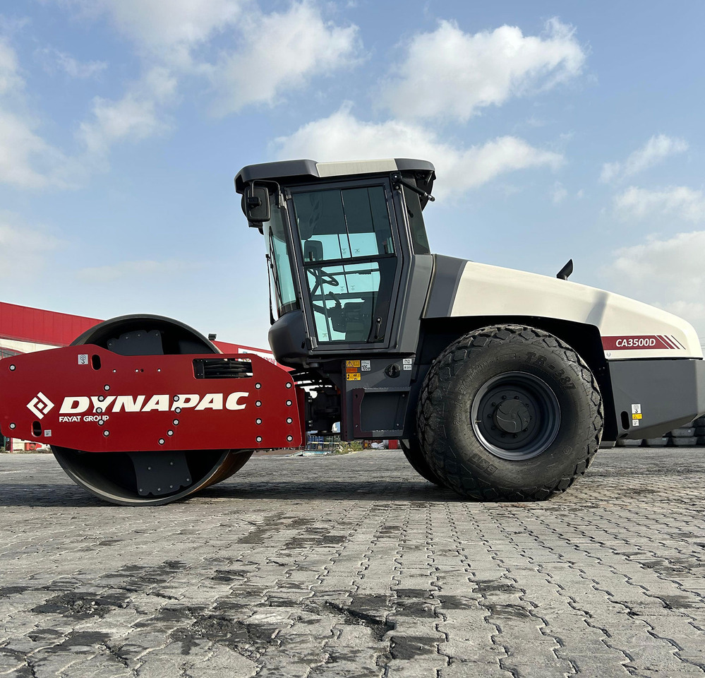 Dynapac CA3500D - Compactor: picture 1 Dynapac CA3500D - Compactor: picture 1
