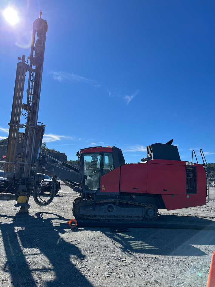 Epiroc FlexiROC D65 - Drilling rig: picture 2 Epiroc FlexiROC D65 - Drilling rig: picture 2