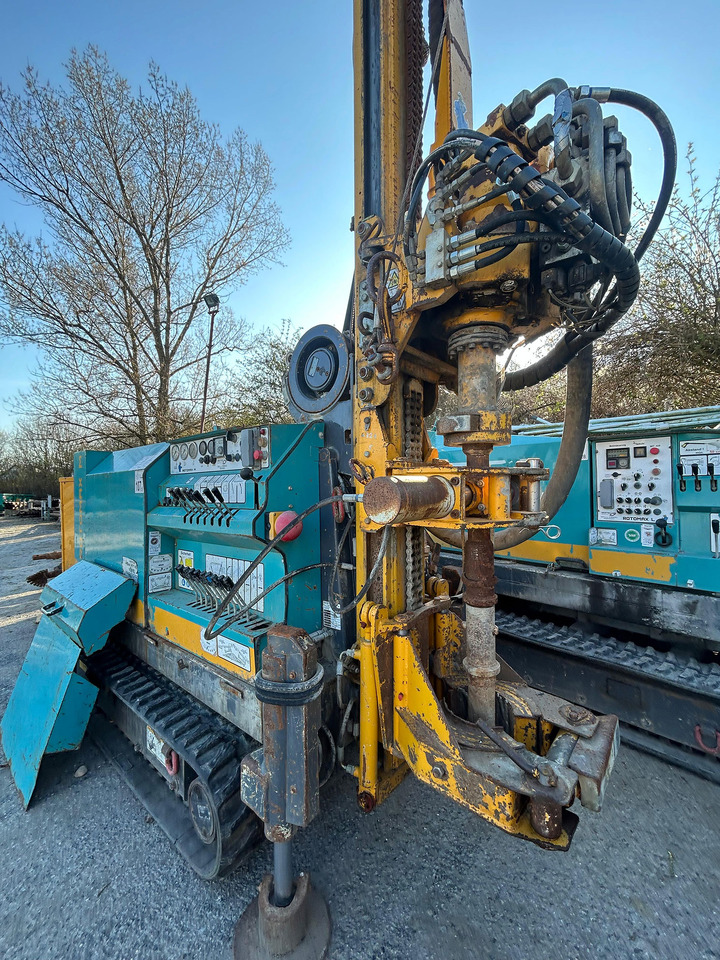 Geotec Rotomax M - Drilling rig: picture 1 Geotec Rotomax M - Drilling rig: picture 1