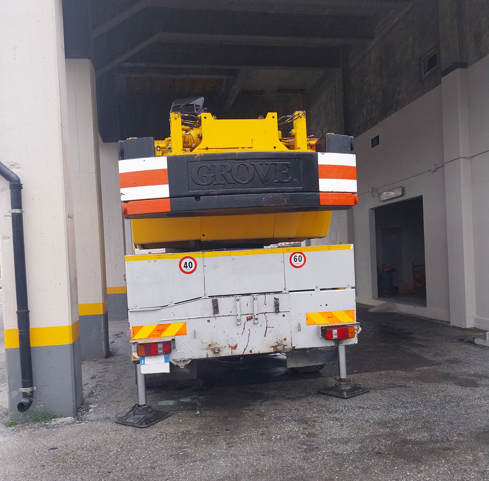Grove GMK 2035 - Mobile crane: picture 5 Grove GMK 2035 - Mobile crane: picture 5