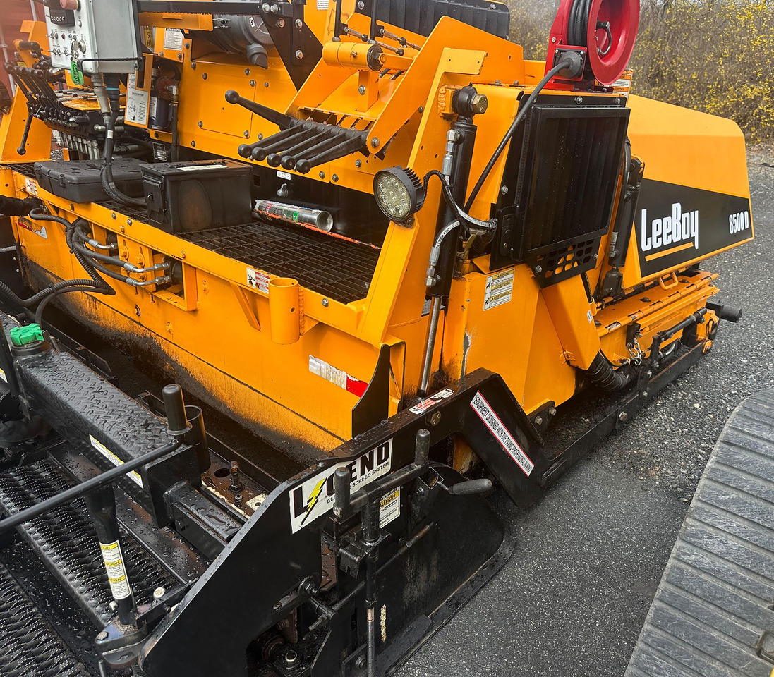 Leeboy 8500D - Asphalt paver: picture 4 Leeboy 8500D - Asphalt paver: picture 4