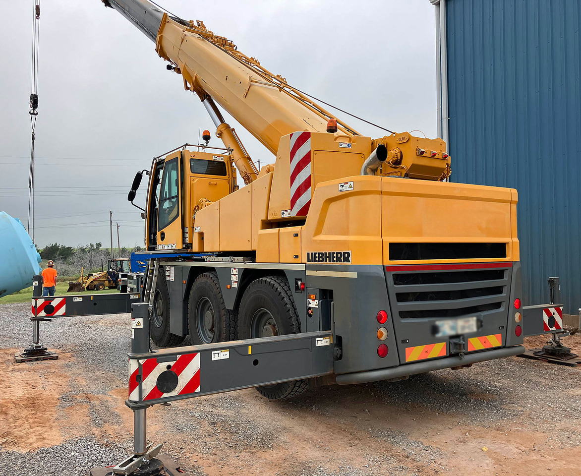Liebherr LTC 1050-3.1 - Mobile crane: picture 3 Liebherr LTC 1050-3.1 - Mobile crane: picture 3