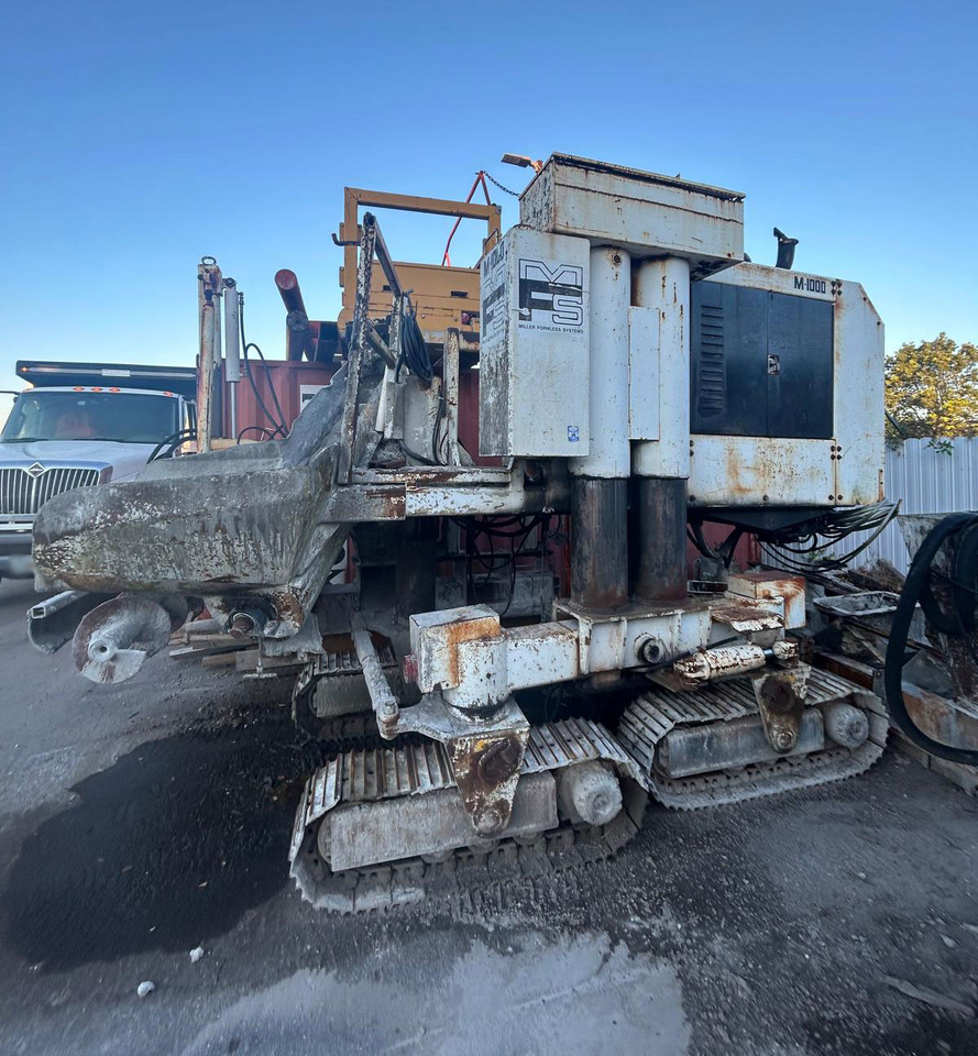 Miller Formless M-1000 - Asphalt paver: picture 3 Miller Formless M-1000 - Asphalt paver: picture 3