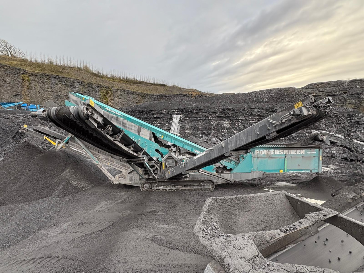 Powerscreen Chieftain 2100x - Screener: picture 2 Powerscreen Chieftain 2100x - Screener: picture 2