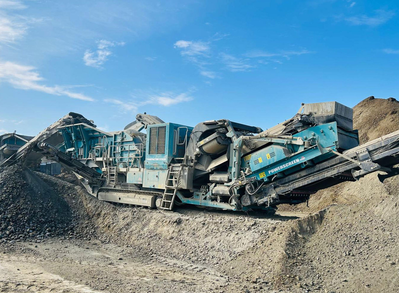 Powerscreen Trakpactor 320SR - Impact crusher: picture 2 Powerscreen Trakpactor 320SR - Impact crusher: picture 2
