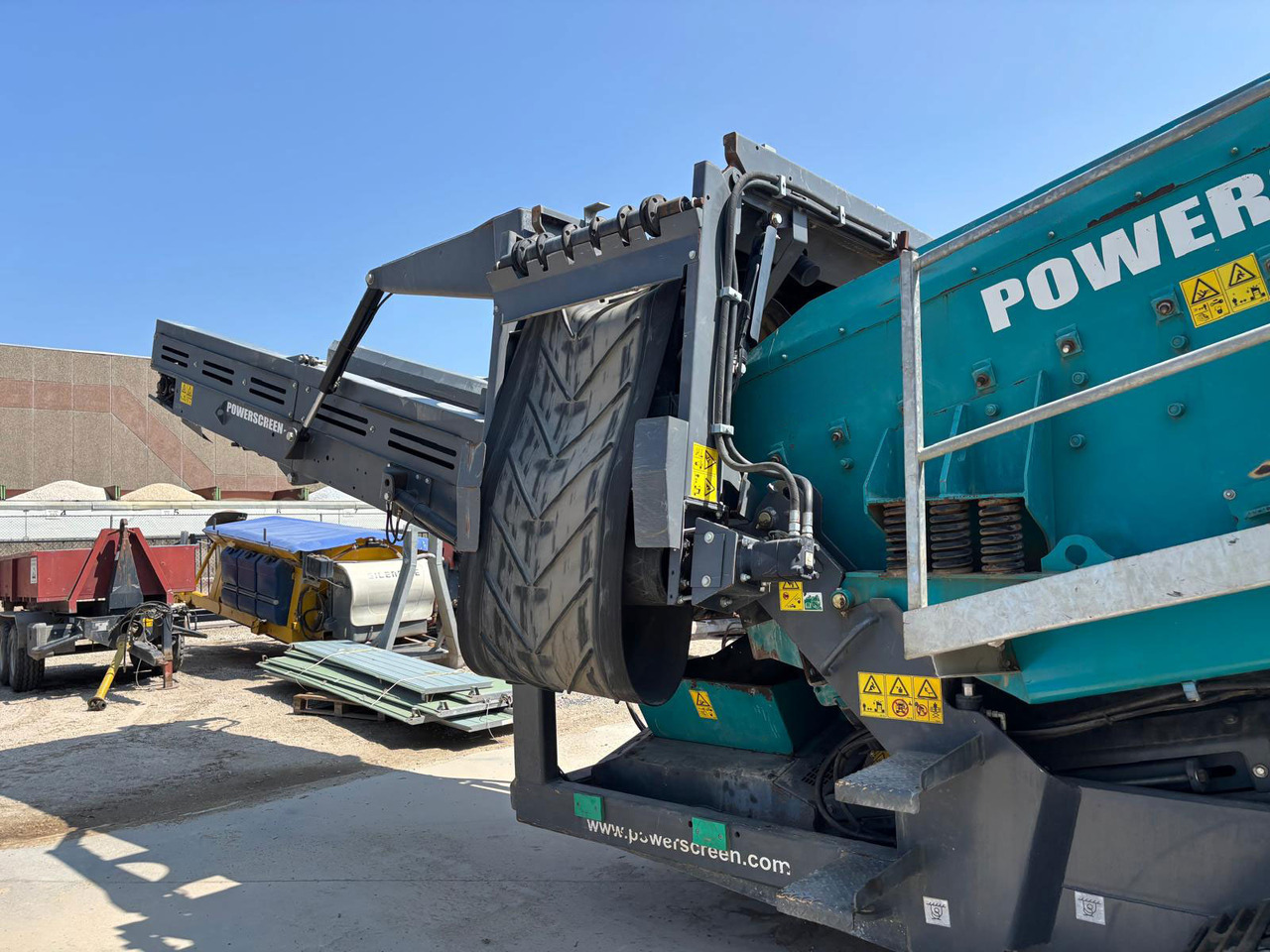 Powerscreen Warrior 1800 - Screener: picture 4 Powerscreen Warrior 1800 - Screener: picture 4