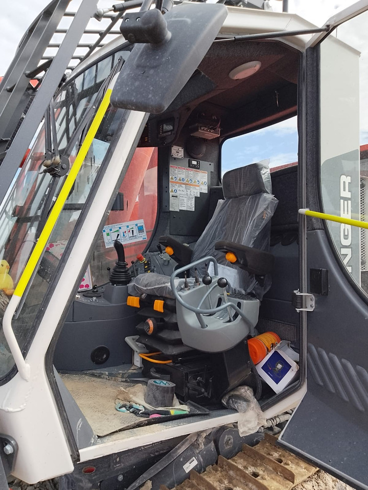 Sandvik DX800 - Drilling rig: picture 5 Sandvik DX800 - Drilling rig: picture 5