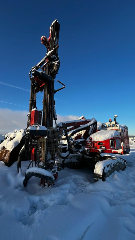Sandvik DX800R - Drilling rig: picture 3 Sandvik DX800R - Drilling rig: picture 3
