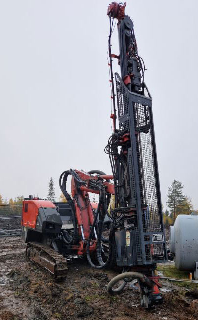 Sandvik Dino DC400Ri - Drilling rig: picture 5 Sandvik Dino DC400Ri - Drilling rig: picture 5
