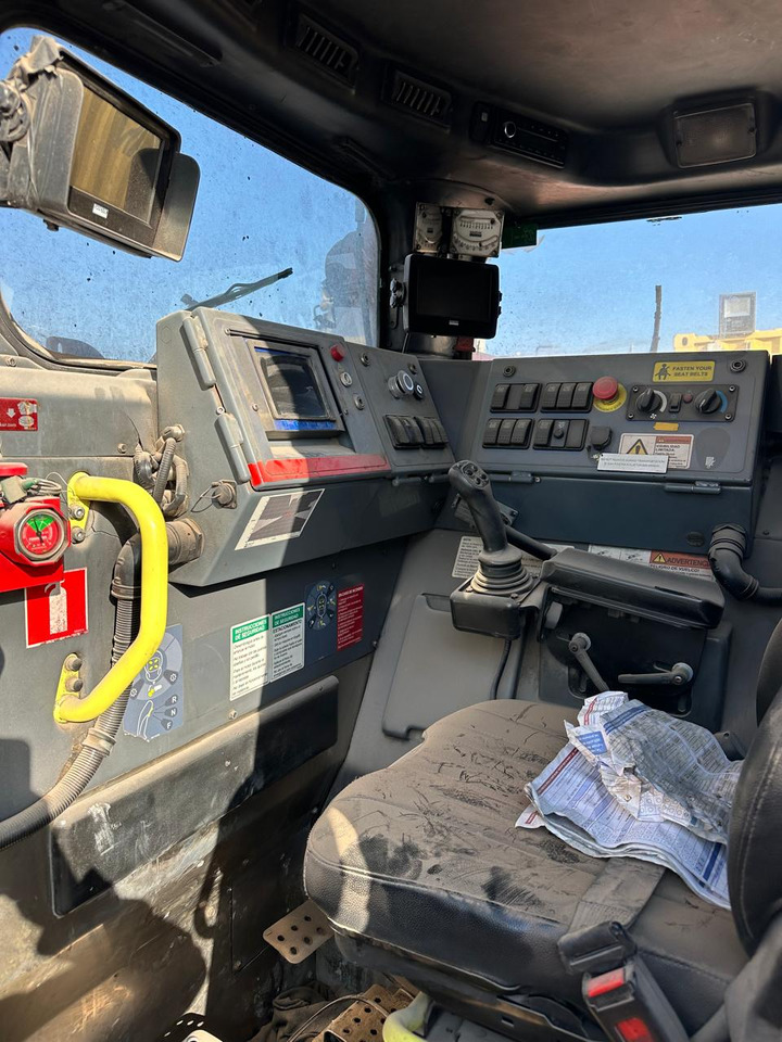 Directional boring machine Sandvik LH410: picture 7