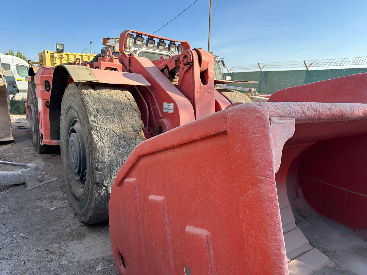 Sandvik LH410 - Directional boring machine: picture 2 Sandvik LH410 - Directional boring machine: picture 2