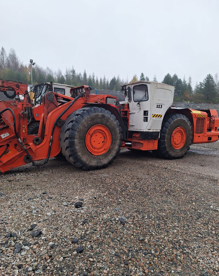 Sandvik LH517 - Mining machinery: picture 3 Sandvik LH517 - Mining machinery: picture 3