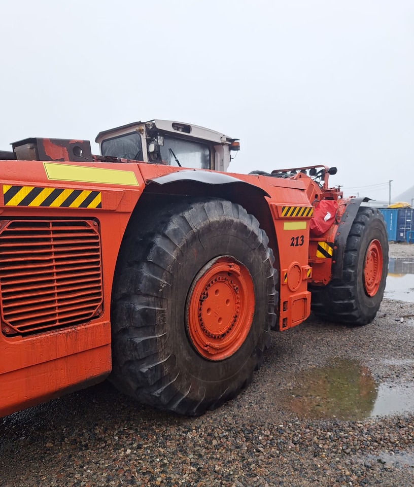 Sandvik LH517 - Mining machinery: picture 4 Sandvik LH517 - Mining machinery: picture 4