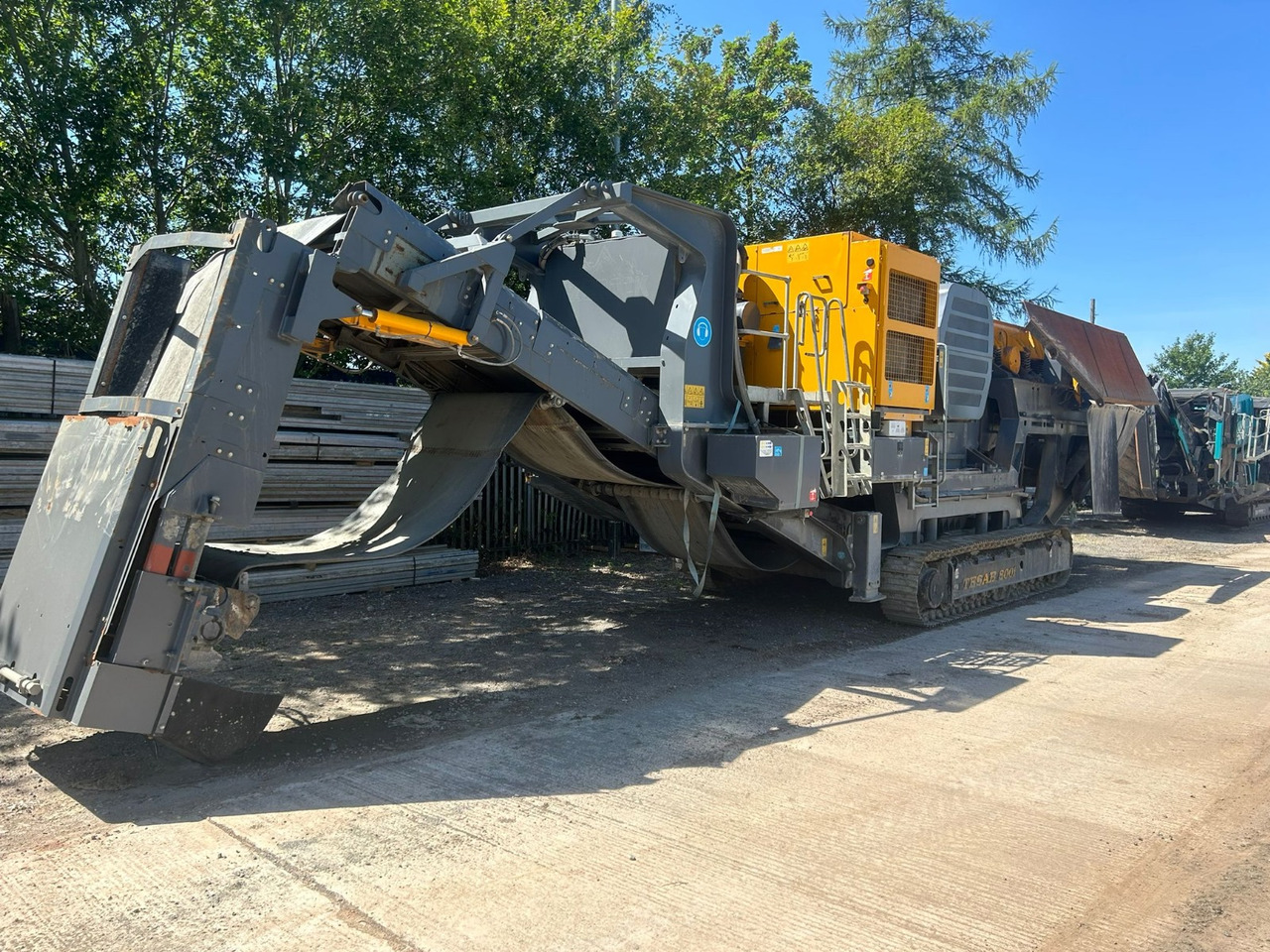 Tesab 800i - Jaw crusher: picture 1 Tesab 800i - Jaw crusher: picture 1