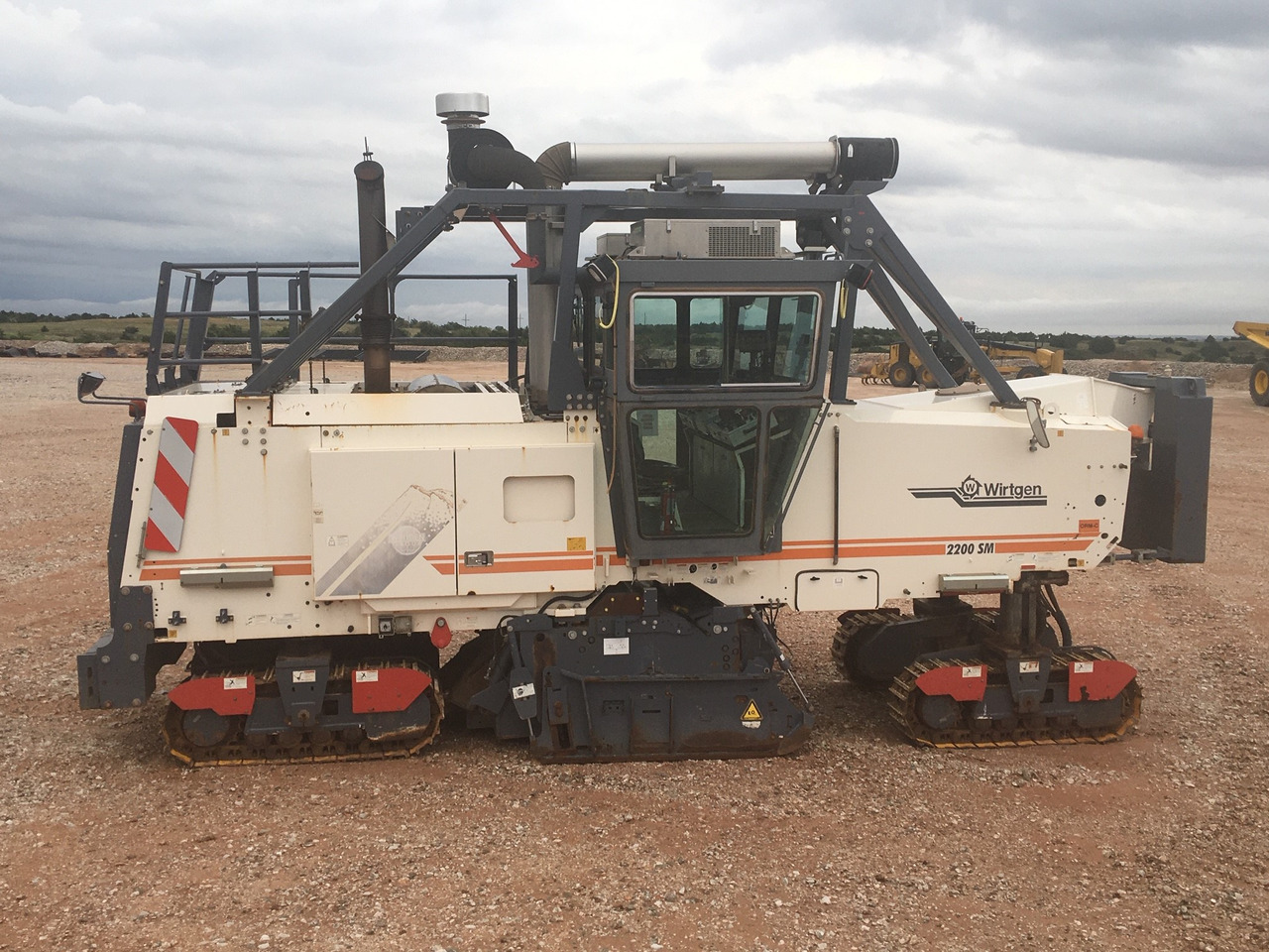 Wirtgen 2200 SM - Cold planer: picture 1 Wirtgen 2200 SM - Cold planer: picture 1