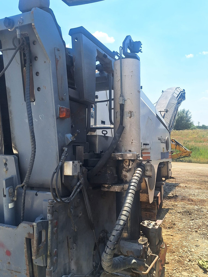 Wirtgen W 120 F - Cold planer: picture 5 Wirtgen W 120 F - Cold planer: picture 5