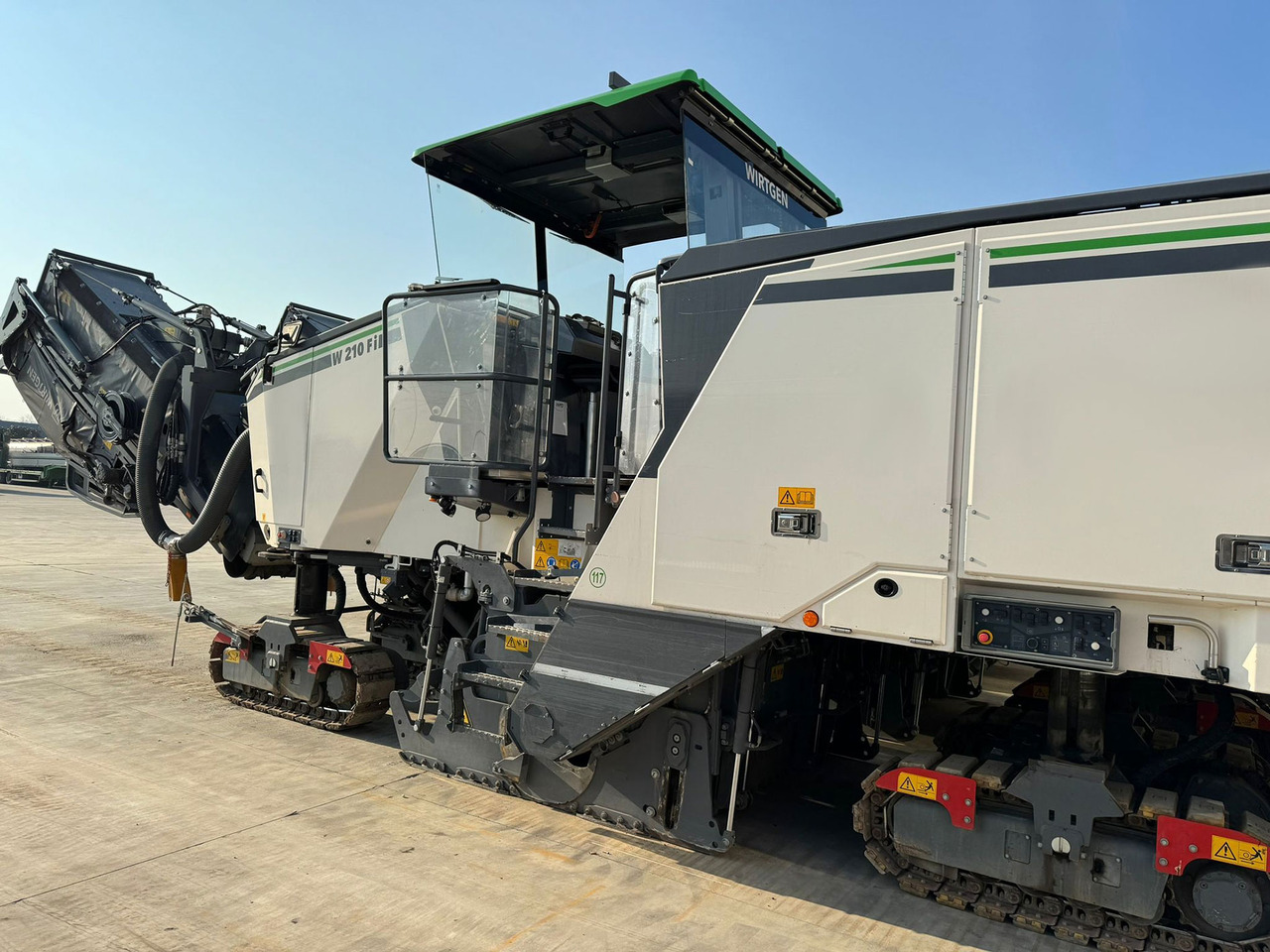 Wirtgen W 210 FI - Cold planer: picture 4 Wirtgen W 210 FI - Cold planer: picture 4