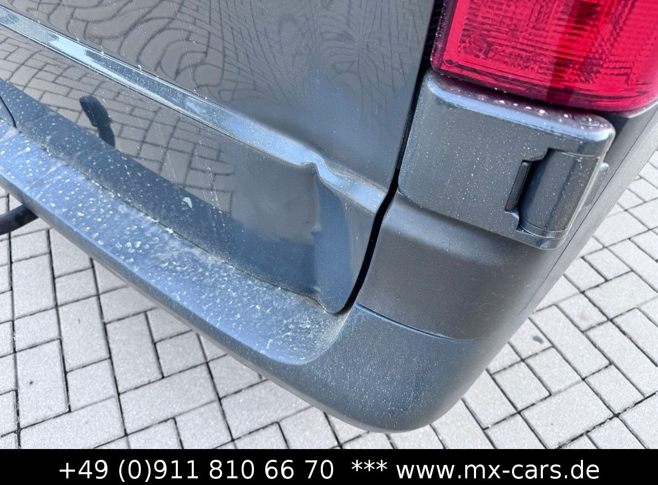 Passenger van Mercedes-Benz Vito 114 extralang Doka Mixto Klima AHK 5 Sitze: picture 11