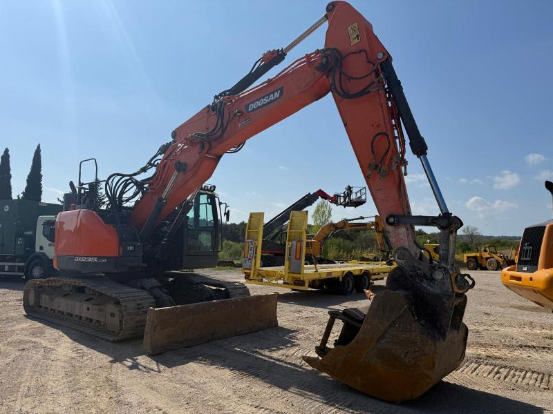 Doosan DX235LCR - Crawler excavator: picture 2 Doosan DX235LCR - Crawler excavator: picture 2