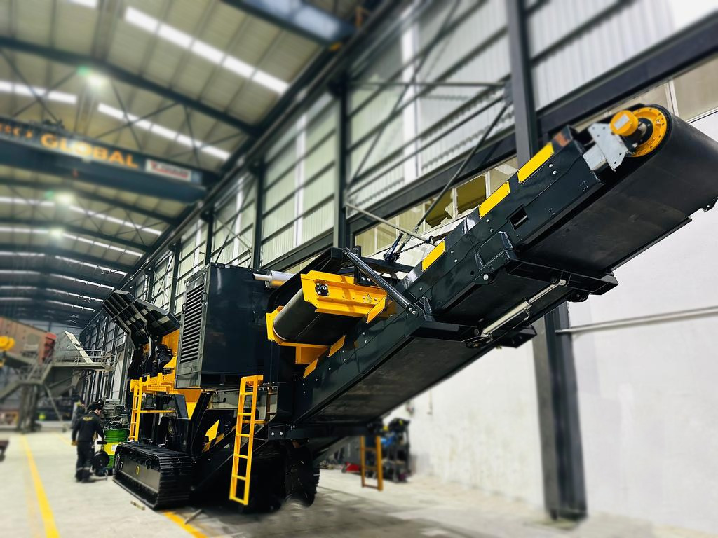 New Crusher FABO crawler crusher: picture 28 New Crusher FABO crawler crusher: picture 28