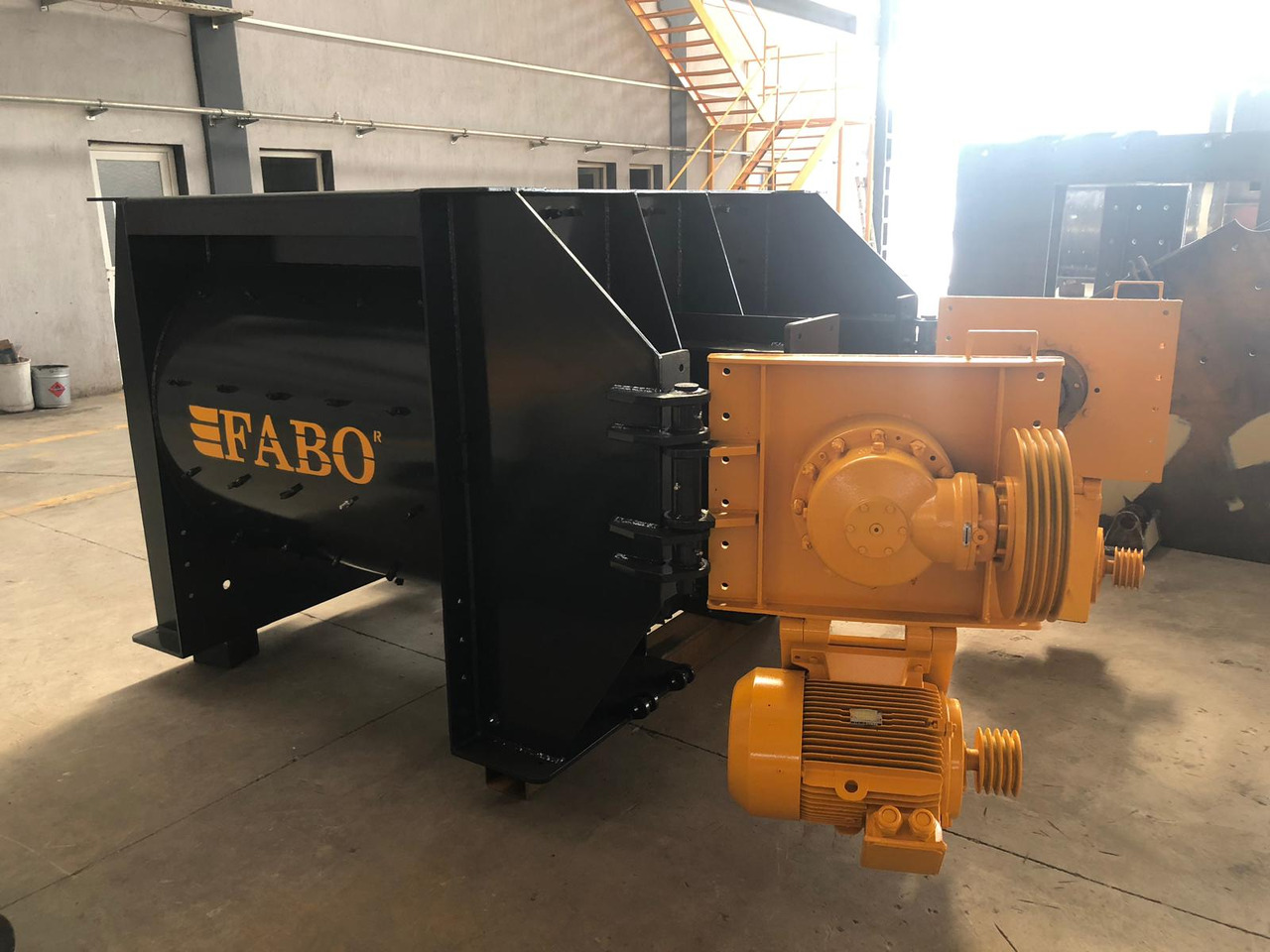 New Concrete mixer FABO twin shaft mixer: picture 7