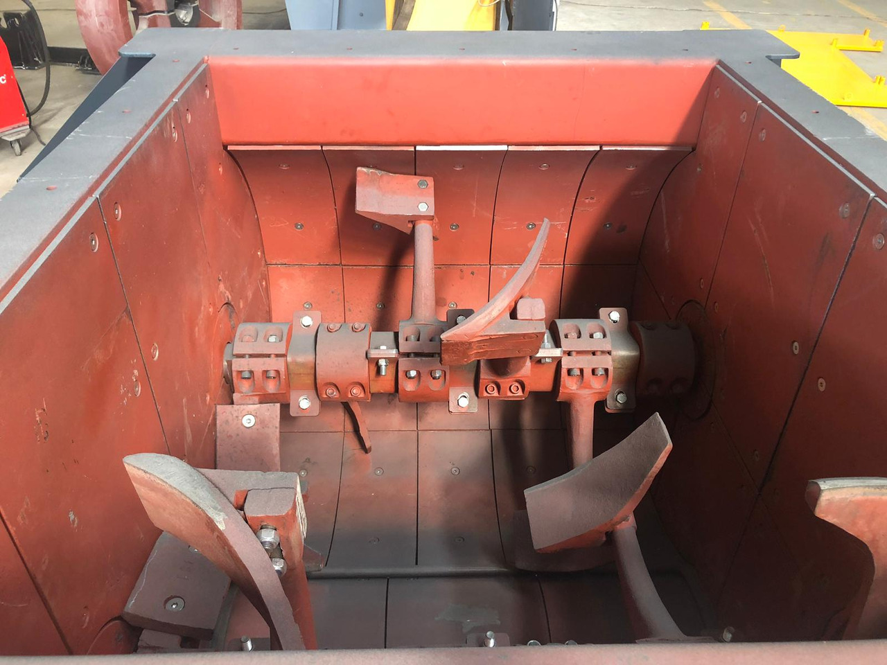 New Concrete mixer FABO twin shaft mixer: picture 8