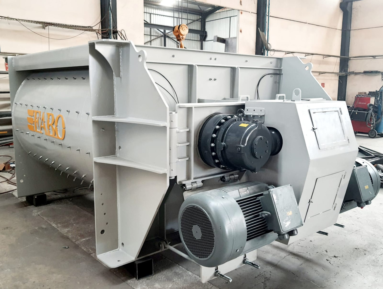 New Concrete mixer FABO twin shaft mixer: picture 5