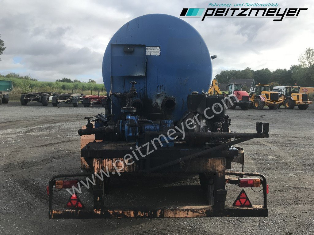 Asphalt distributor BATHE TANDEMANHÄNGER Bitum / Teerkocher 3,5 m³ Hatz Diesel-Motor 1 B 40: picture 6 Asphalt distributor BATHE TANDEMANHÄNGER Bitum / Teerkocher 3,5 m³ Hatz Diesel-Motor 1 B 40: picture 6