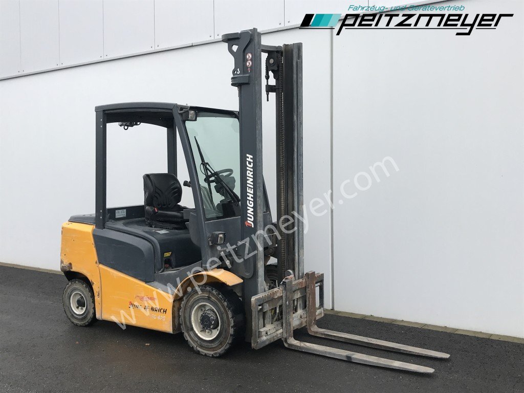 JUNGHEINRICH Gabelstapler DFG 425 - Diesel forklift: picture 2 JUNGHEINRICH Gabelstapler DFG 425 - Diesel forklift: picture 2