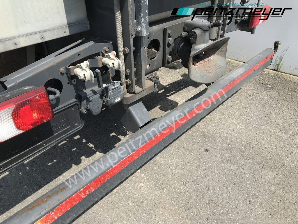 Dropside/ Flatbed truck, Crane truck MERCEDES-BENZ Antos 2536 LL Pritsche HMF 2110-L5 5 fach Ausschub mit Steinzange: picture 33