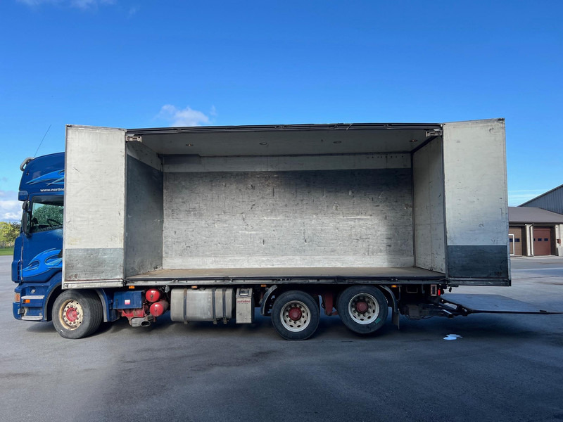 Scania R620 LB6X2HNB - OPEN SIDE - Box truck: picture 2 Scania R620 LB6X2HNB - OPEN SIDE - Box truck: picture 2